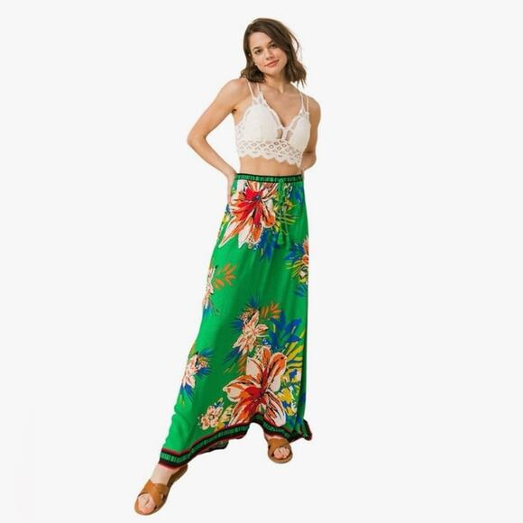FreeMarket by Flying Tomato NWOT Green Floral Maxi Skirt in 100% Rayon. - Picture 2 of 11